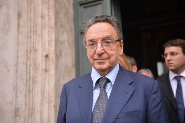 Basketball family mourns Gianni de Michelis