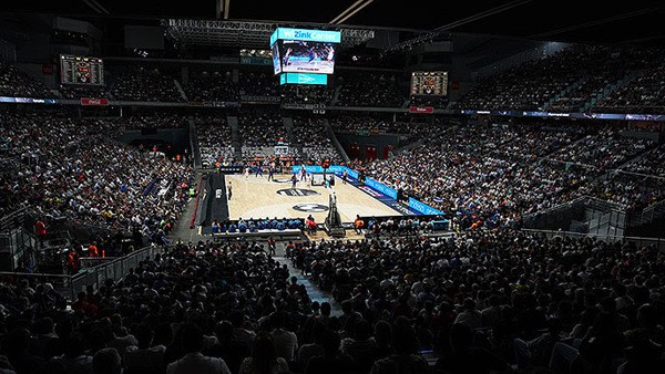 Real Madrid, Dinamo Sassari Supercup winners